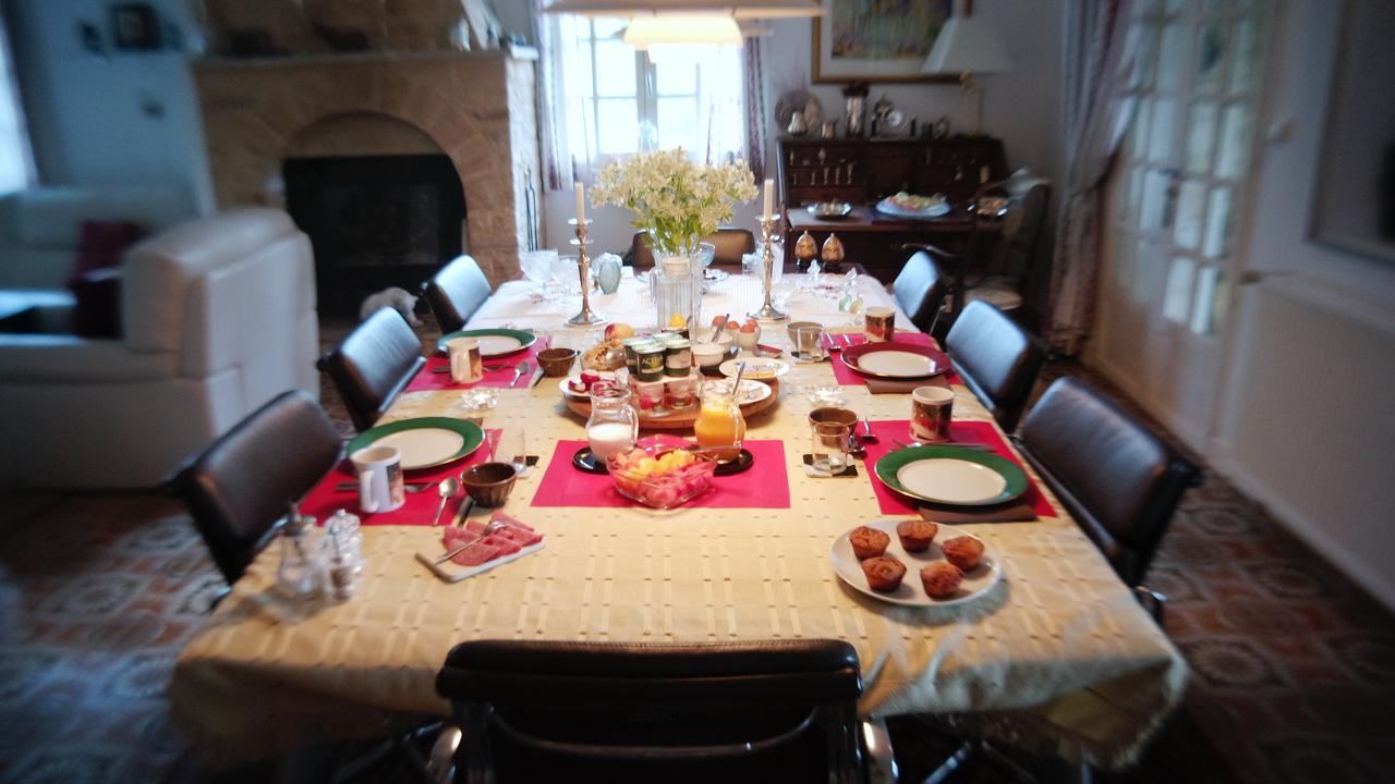 Le Balcon Des Jasses Bed and Breakfast Espere Buitenkant foto